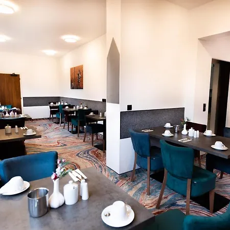 菲兹拉弗酒店 3*