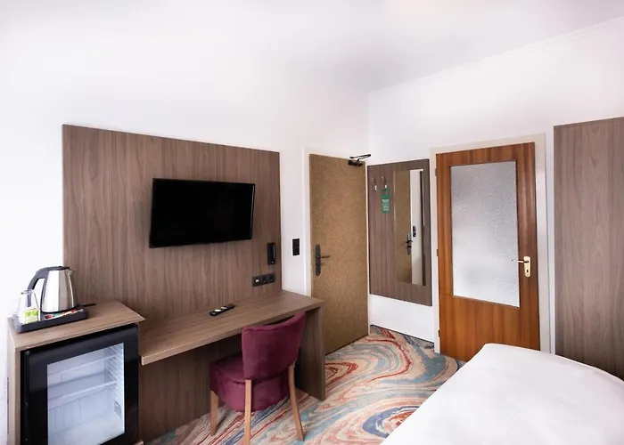 Firzlaff's 3* Neumünster