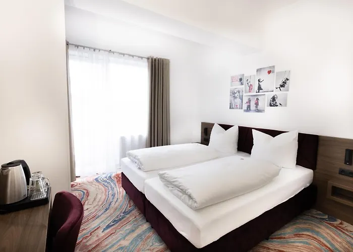 Firzlaff's Hotel