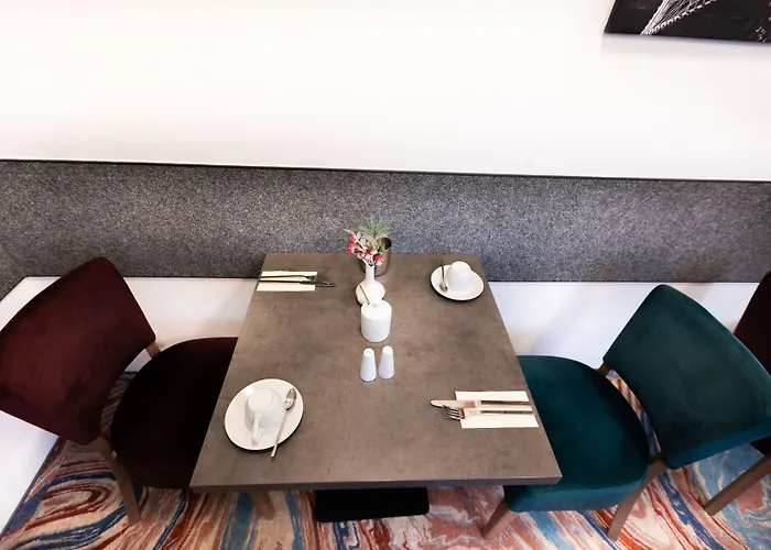 Firzlaff's 3* Neumünster