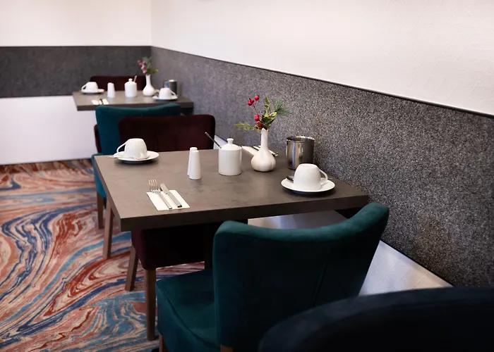 Firzlaff's Hotel
